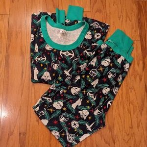 Hanna Andersson Adult Size Small Pajamas, Set Top & Bottoms Star Wars/Christmas